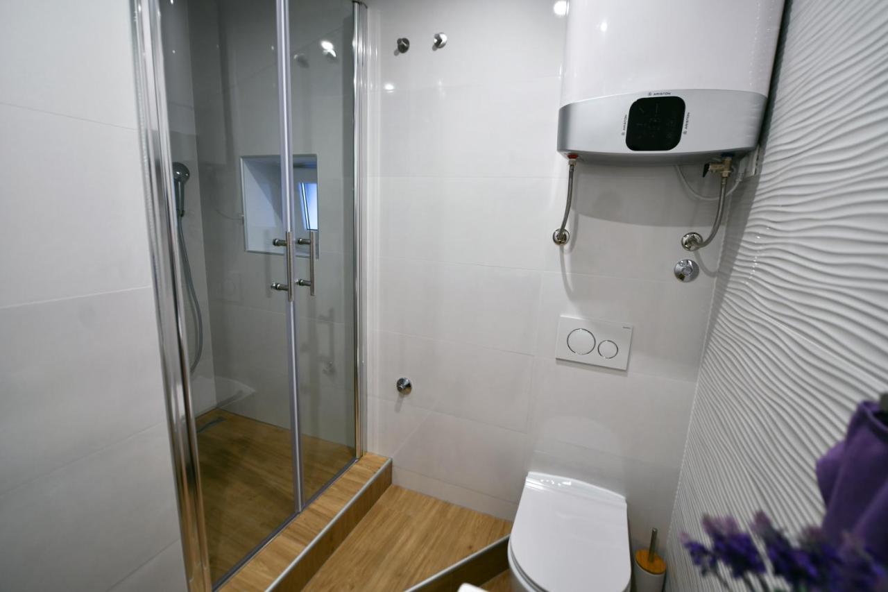 Apartment Lavanda - Suite Sinj Bagian luar foto