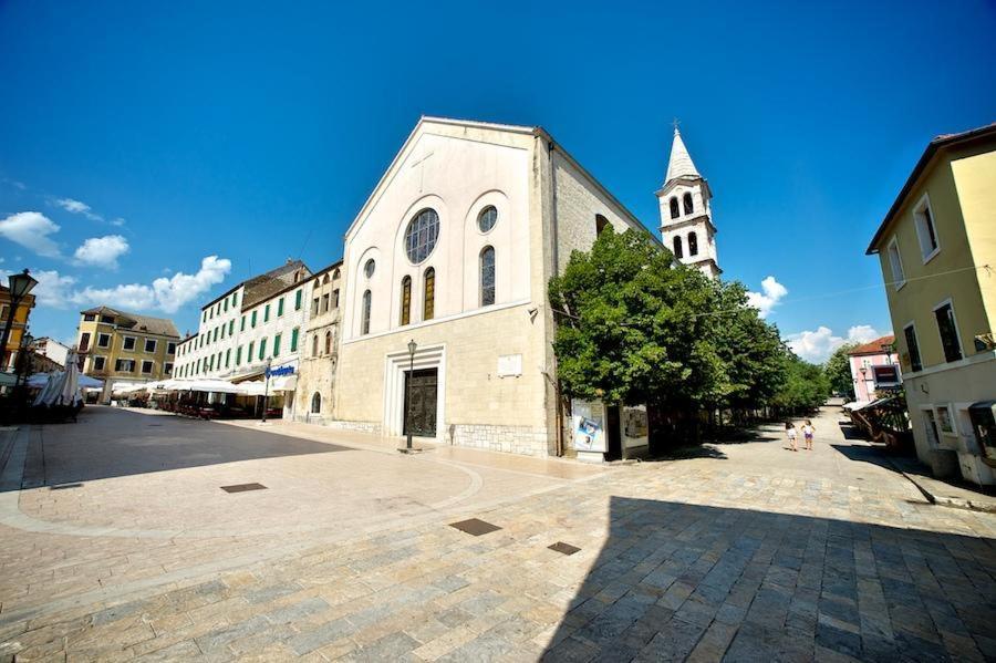 Apartment Lavanda - Suite Sinj Bagian luar foto